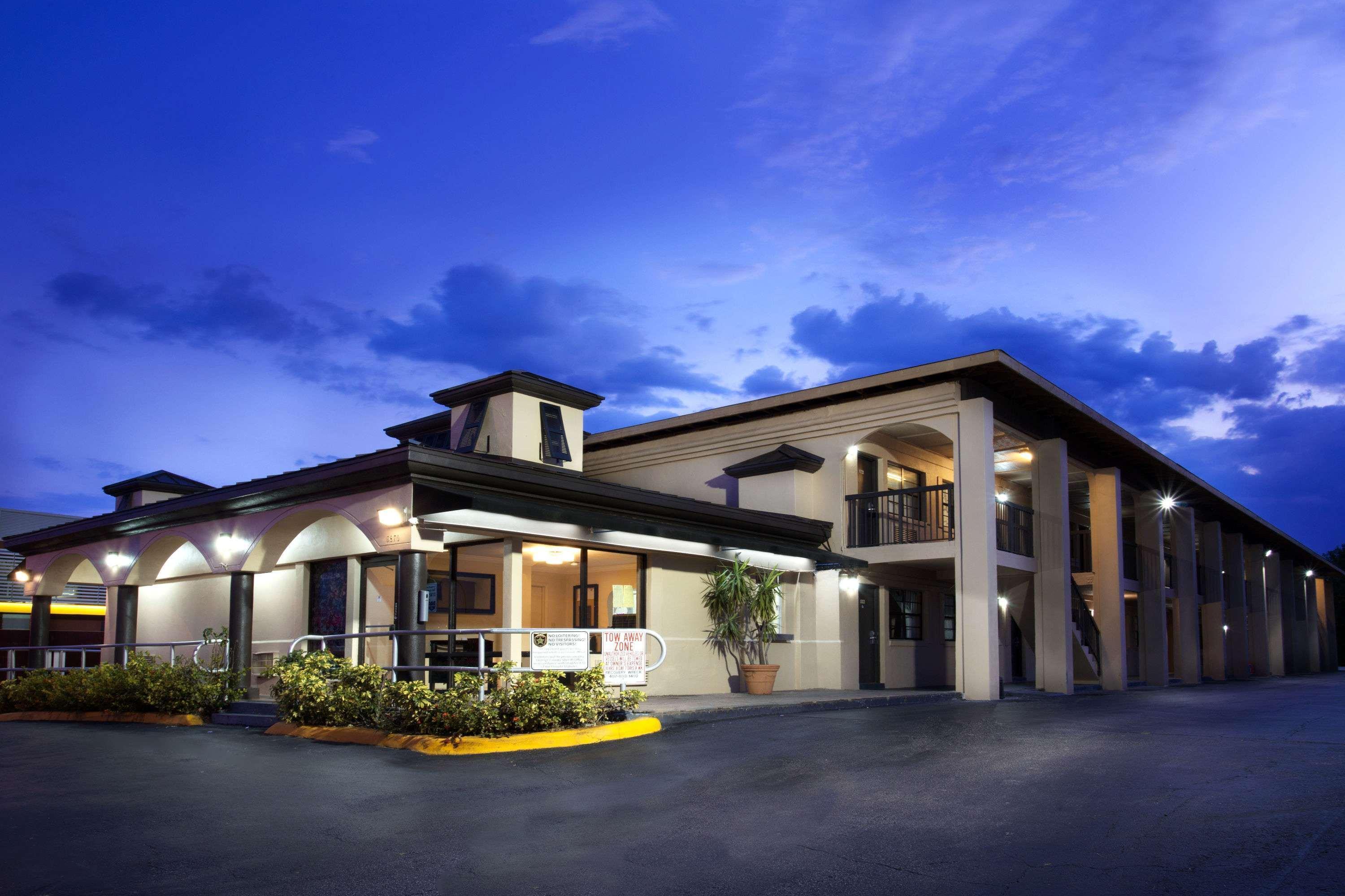 Knights Inn Orlando Oak Ridge Екстериор снимка
