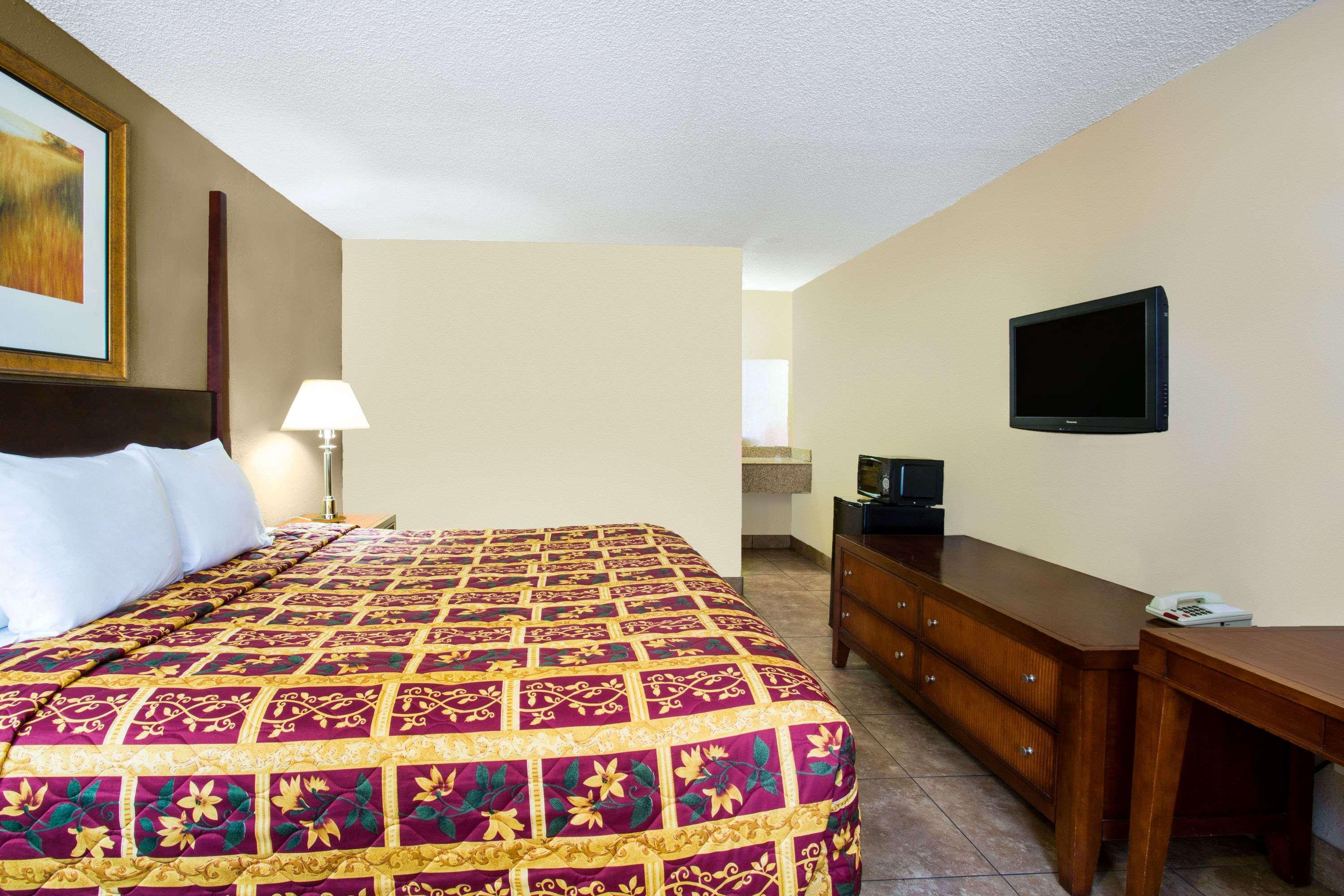 Knights Inn Orlando Oak Ridge Екстериор снимка